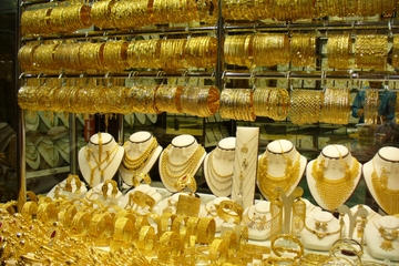 Shopping tour Dubai