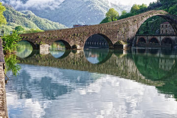 Small-Group Half-Day Trip to Garfagnana and Barga from Lucca