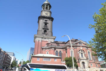 Small-Group Hamburg City Walking Tour