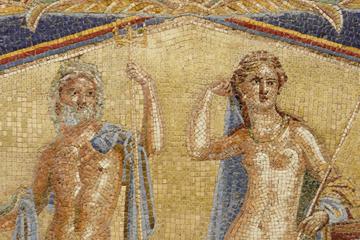 Small-Group Pompeii and Herculaneum Tour from Sorrento Including Lunch