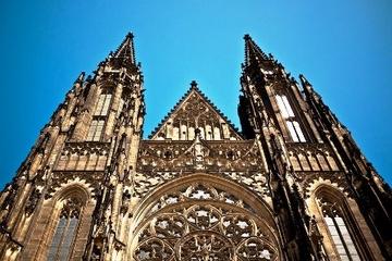Small-Group Prague Walking Tour: Malá Strana, Prague Castle and St Vitus Cathedral