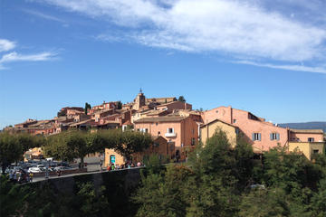 Small-Group Provence Discovery Tour to Baux de Provence, Saint-Remy de Provence, Gordes, Roussillon and Lourmarin