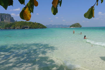 Small-Group Snorkeling and Sunset Tour at Hong Island and 4 Island from Krabi