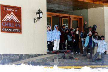 Snowboard Lessons from Professional Snowboarders in Valle Nevado, El Colorado and La Parva
