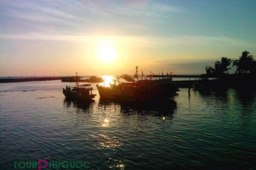 Squid Fishing Night Tour from Duong Dong