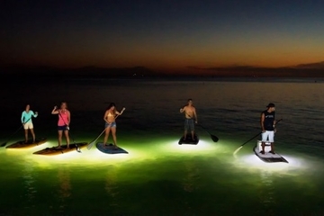 Sunset Kayak or Stand-Up Paddleboard Tour in Vancouver