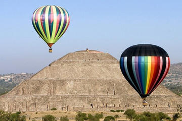 Teotihuacan Pyramids Hot-Air Balloon Tour