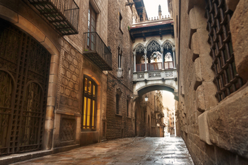 The 2 Hour Tour of Barcelona's Medieval Gothic Quarter