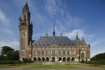 The Hague and Madurodam Tour from Amsterdam