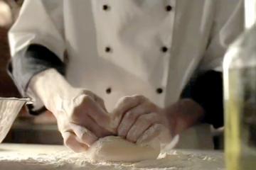 UNO Pizzeria and Grill - Deep Dish Cooking Class with Lunch in New York City
