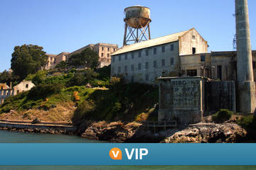 Viator VIP: Early Access to Alcatraz and Exclusive Cable Car Sightseeing Tour