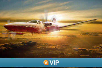 Viator VIP: Las Vegas Scenic Flight by Private Plane with 3-Course Dinner