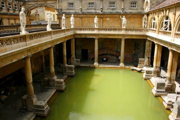 Windsor, Stonehenge and Bath Day Trip from London
